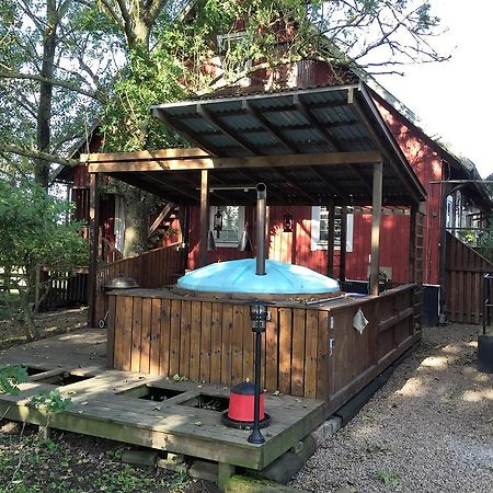 Mattisgarden Bed & Breakfast Ostra Ljungby Bagian luar foto