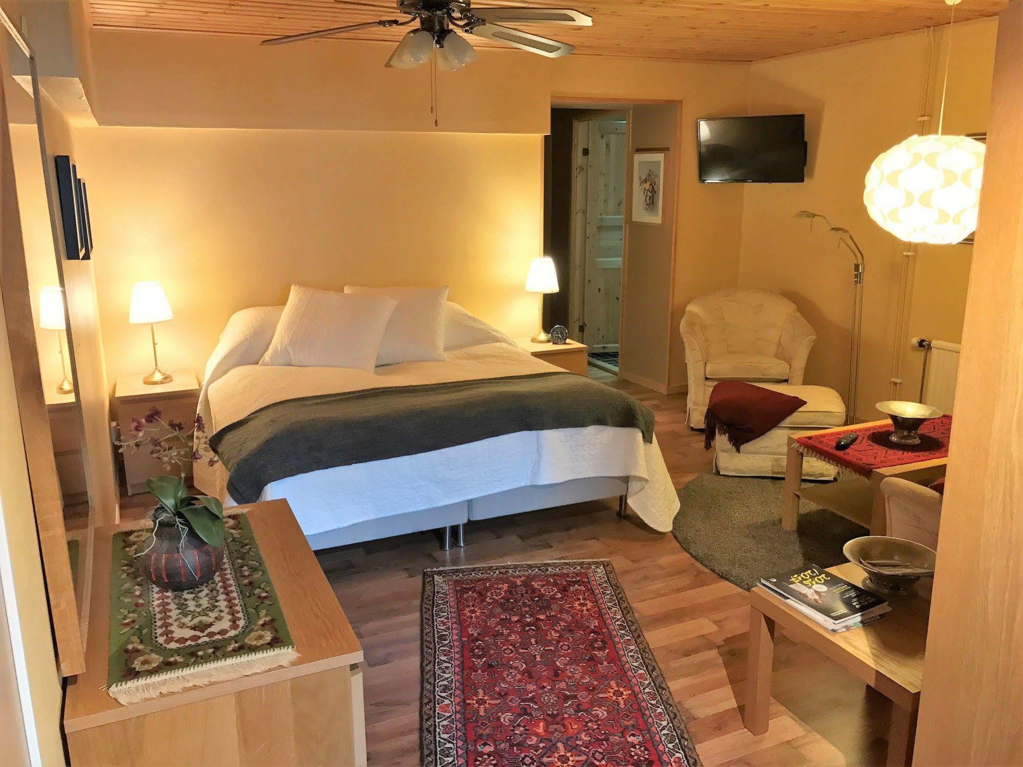 Mattisgarden Bed & Breakfast Ostra Ljungby Bagian luar foto